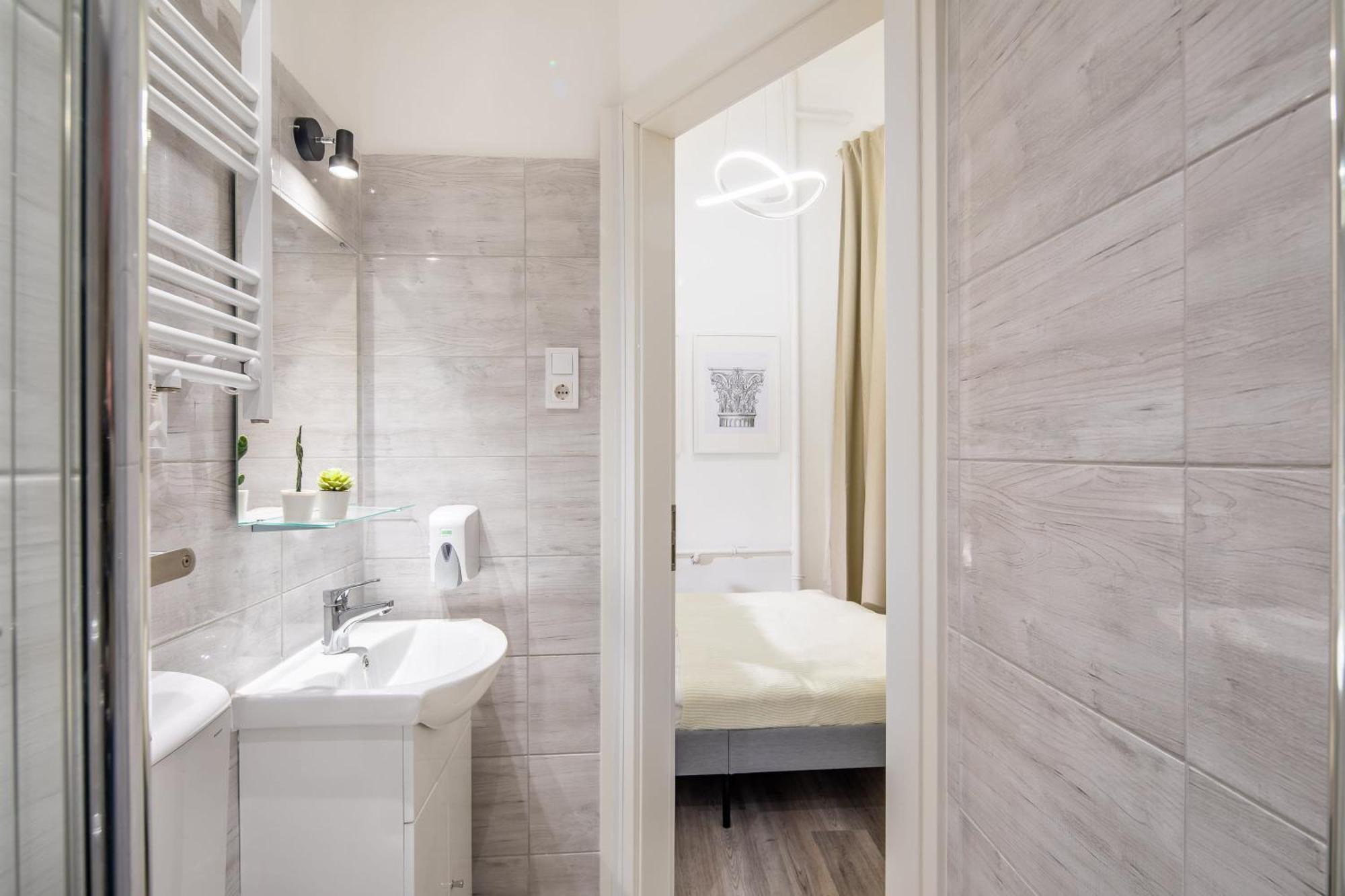 Very Central - Small Studio For Solo Traveller Budapest Exterior photo